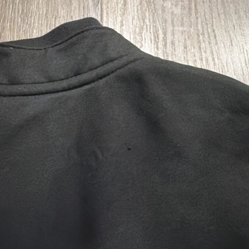 NWOT Cuts Clothing Legacy Bomber Jacket Men's Medium Solid Black $275 Retail - Picture 15 of 15
